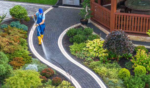 Why Choose Our Certified Pressure Washing Experts for Your Project Needs in Sheldon, IA?